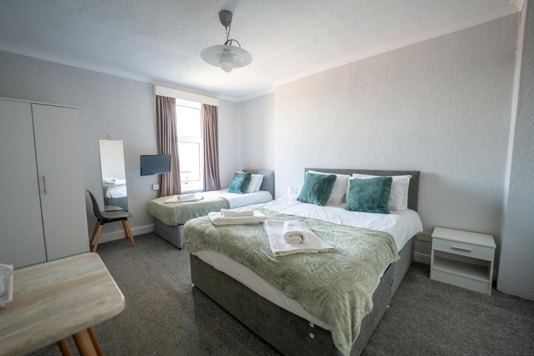 The Clifton Seafront Hotel Morecambe Bagian luar foto